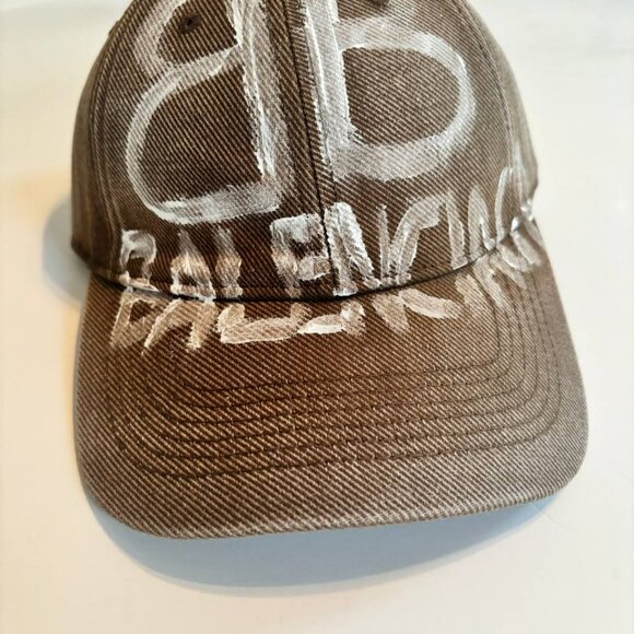 Balenciaga BB Sprayed Cap - Picture 1 of 5
